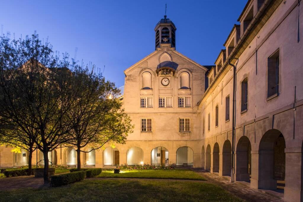 Chic Apart With Great View Of Paris Apartment Saint-Denis  Ngoại thất bức ảnh