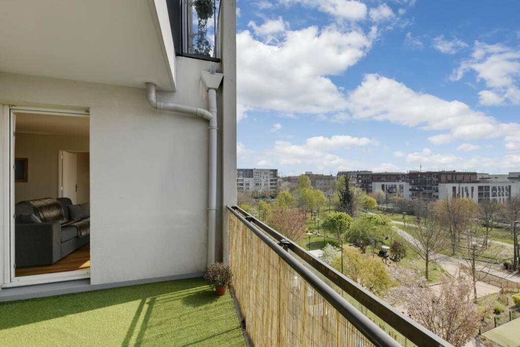 Chic Apart With Great View Of Paris Apartment Saint-Denis  Ngoại thất bức ảnh